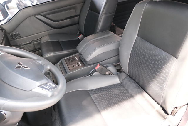 MITSUBISHI三菱 DELICA  第9張相片