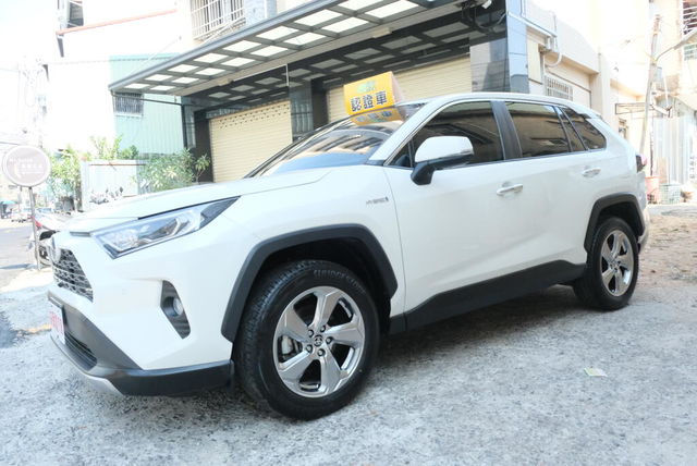 TOYOTA豐田 RAV4  第1張相片