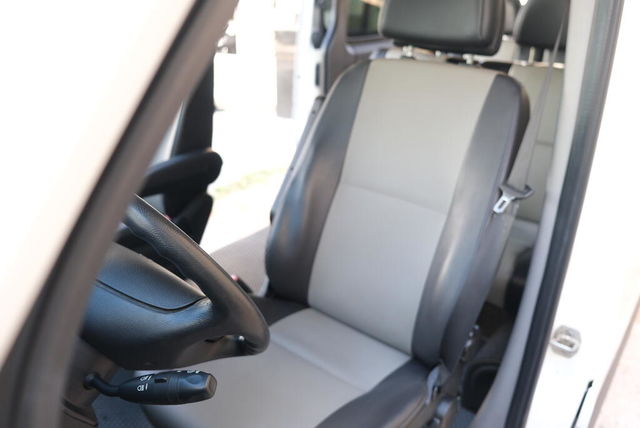 VOLKSWAGEN福斯 CRAFTER  第12張相片
