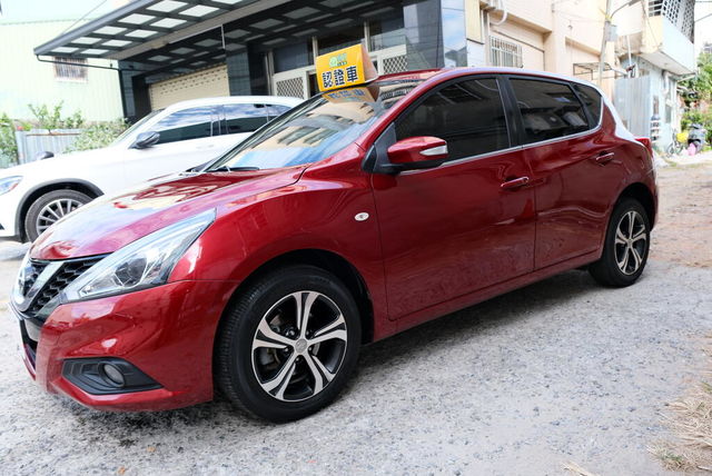 NISSAN日產 TIIDA  第1張相片