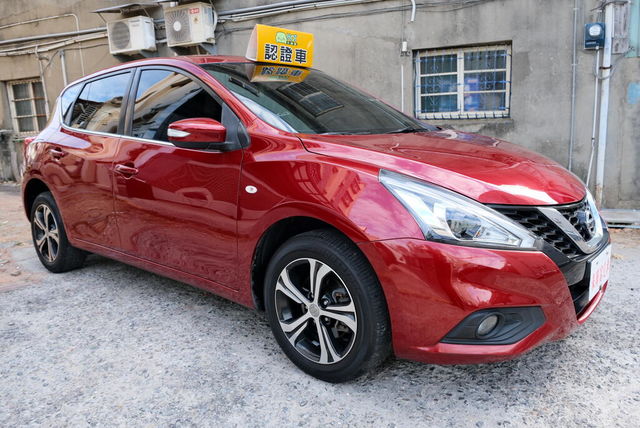NISSAN日產 TIIDA  第7張相片