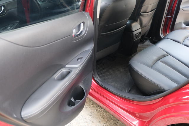 NISSAN日產 TIIDA  第9張相片