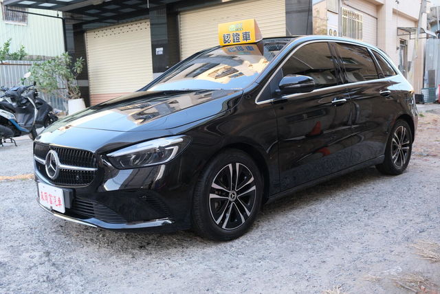 M-BENZ賓士 B180  第1張相片