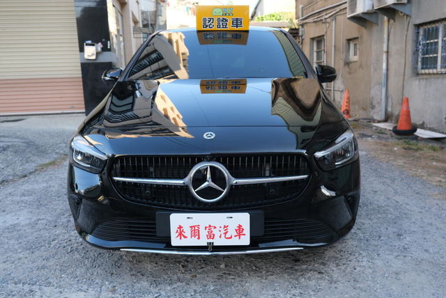 M-BENZ賓士 B180  第3張相片