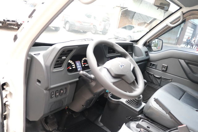 MITSUBISHI三菱 DELICA  第7張相片