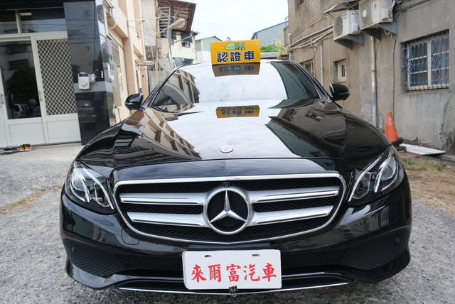 M-BENZ賓士 E250  第3張相片