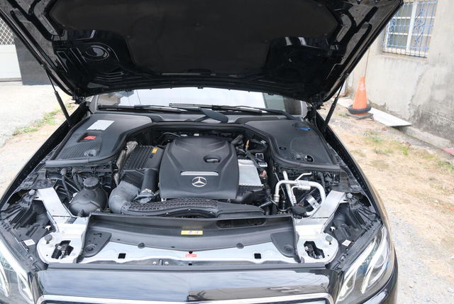 M-BENZ賓士 E250  第6張相片
