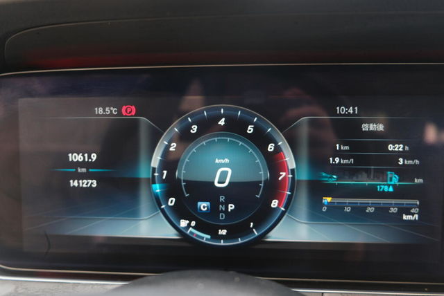 M-BENZ賓士 E250  第18張相片