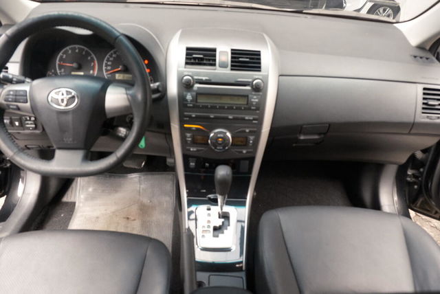 TOYOTA豐田 ALTIS  第9張相片