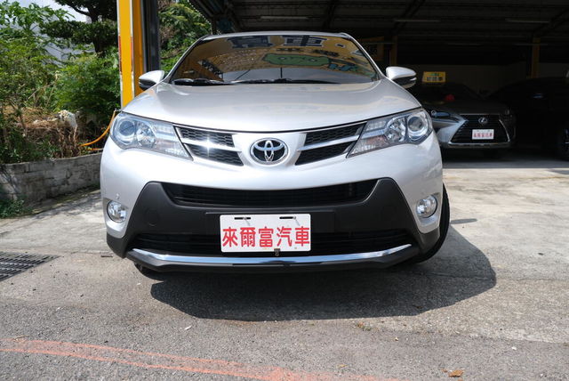 TOYOTA豐田 RAV4  第5張相片