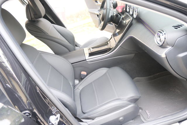 M-BENZ賓士 C200  第15張相片