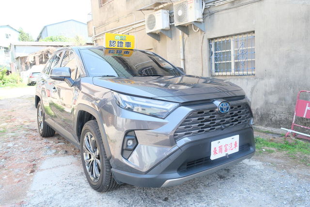 TOYOTA豐田 RAV4  第7張相片
