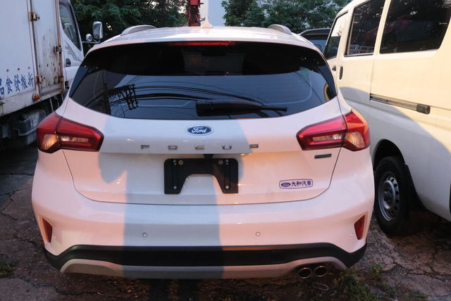 FORD福特 FOCUS ACTIVE  第4張相片