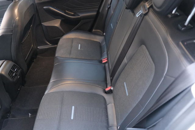 FORD福特 FOCUS ACTIVE  第10張相片