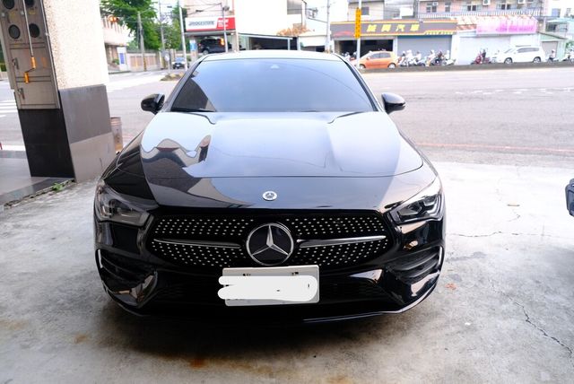 M-BENZ賓士 CLA250  第3張相片