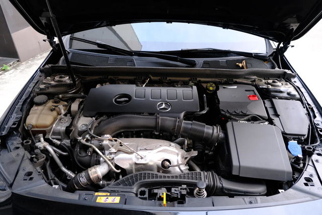 M-BENZ賓士 CLA250  第6張相片
