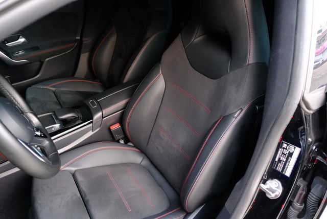 M-BENZ賓士 CLA250  第9張相片