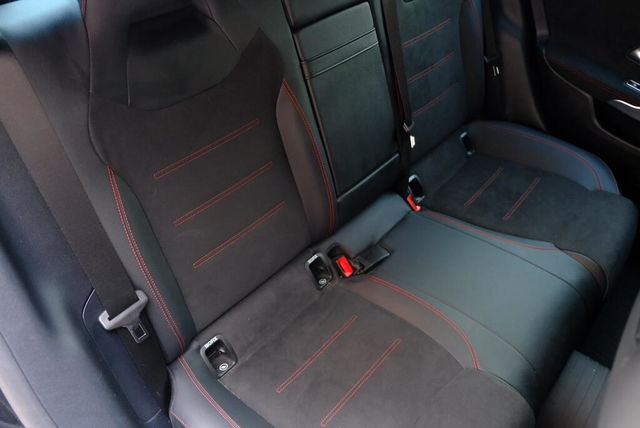 M-BENZ賓士 CLA250  第11張相片