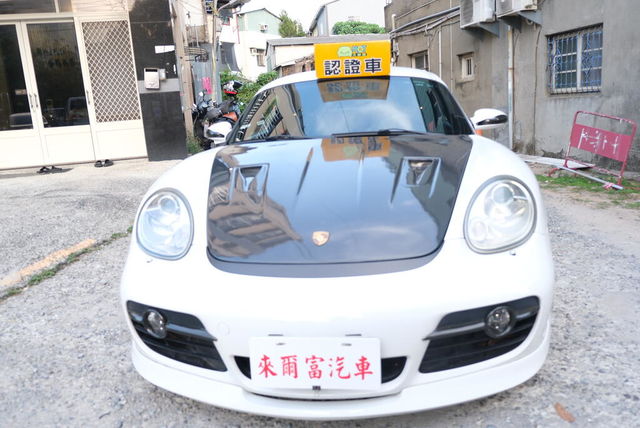 PORSCHE保時捷 CAYMAN  第3張相片