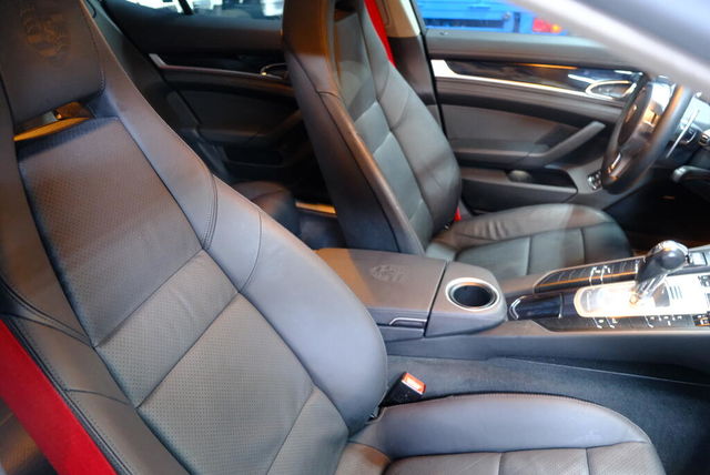 PORSCHE保時捷 PANAMERA  第8張相片