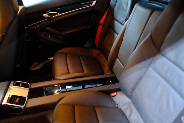 PORSCHE保時捷 PANAMERA  第10張相片