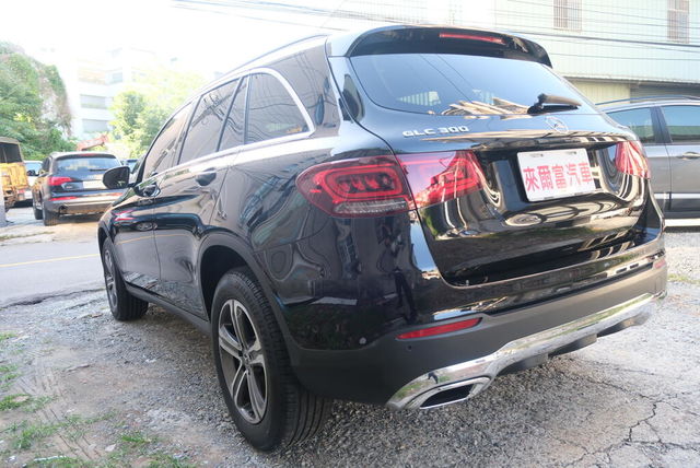 M-BENZ賓士 GLC300  第8張相片