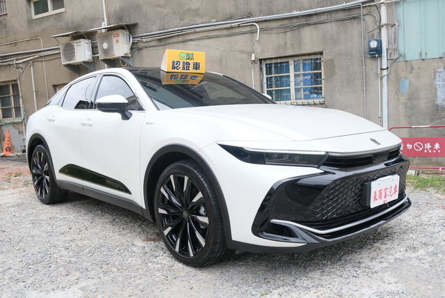 TOYOTA豐田 CORONA  第7張相片