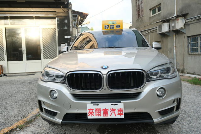 BMW寶馬 X5 XDRIVE25D  第3張相片