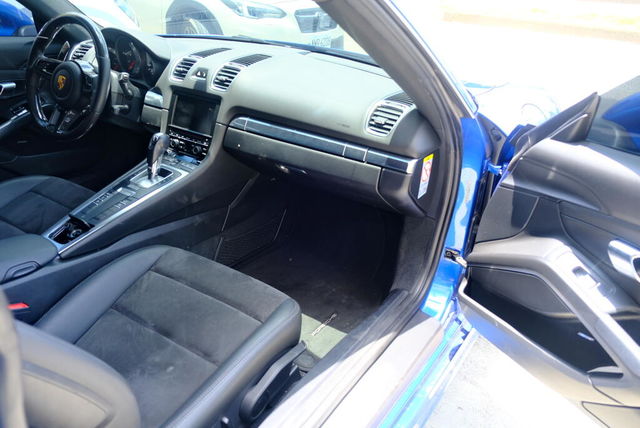 PORSCHE保時捷 CAYMAN  第5張相片