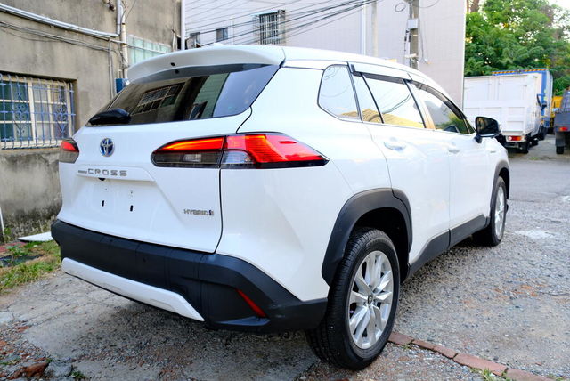 TOYOTA豐田 COROLLA CROSS HYBRID  第2張相片