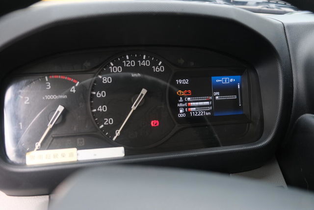 HINO日野 300  第5張相片