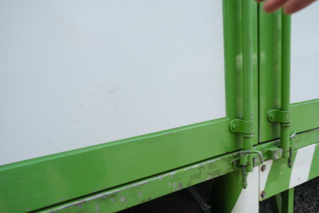 HINO日野 300  第9張相片