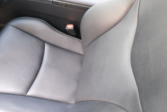 TOYOTA豐田 PRIUS ALPHA  第10張相片