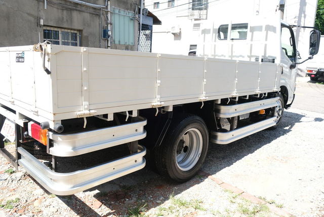 HINO日野 300  第2張相片