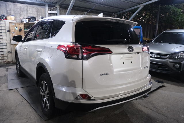 TOYOTA豐田 RAV4  第4張相片