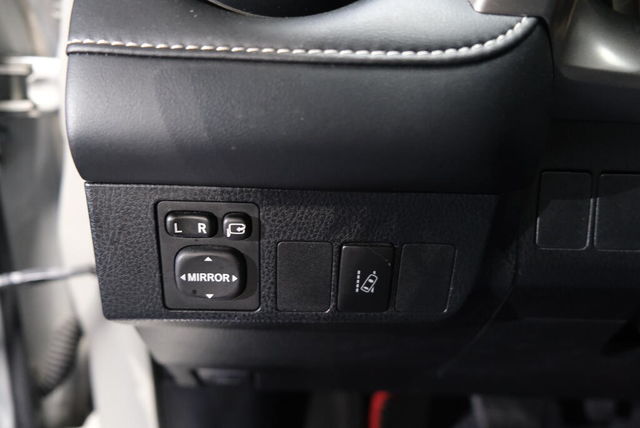 TOYOTA豐田 RAV4  第13張相片