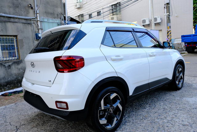 HYUNDAI現代 VENUE  第2張相片