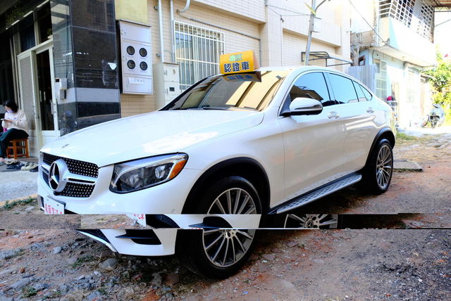 M-BENZ賓士 GLC300 AMG COUPE  第1張相片
