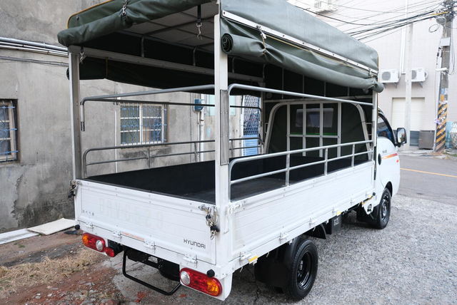 HYUNDAI現代 PORTER  第2張相片