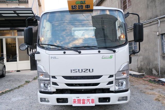 ISUZU五十鈴 NLR  第3張相片