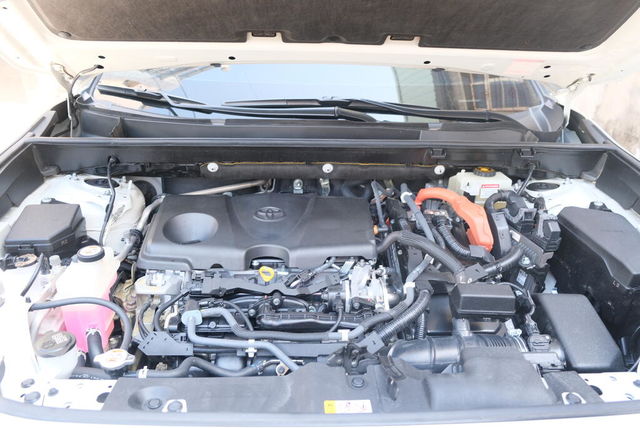 TOYOTA豐田 RAV4  第6張相片