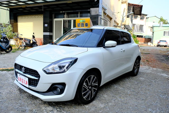 SUZUKI鈴木 SWIFT  第1張相片