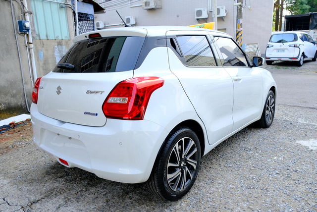 SUZUKI鈴木 SWIFT  第2張相片