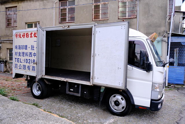 MITSUBISHI三菱 CANTER  第11張相片