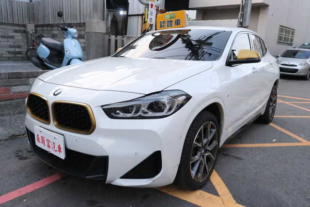 BMW寶馬 X2  第1張相片