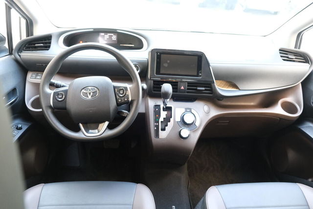 TOYOTA豐田 SIENTA  第5張相片