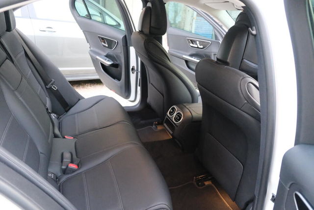 M-BENZ賓士 C200  第12張相片