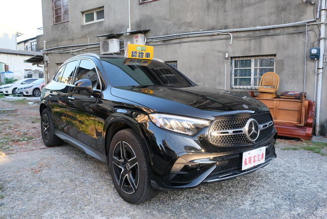 M-BENZ賓士 GLC300  第7張相片