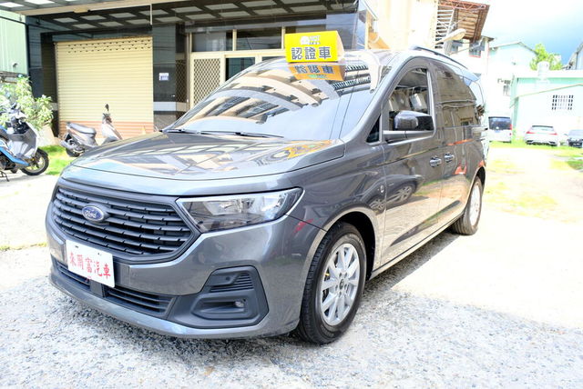 FORD福特 TOURNEO CONNECT  第1張相片