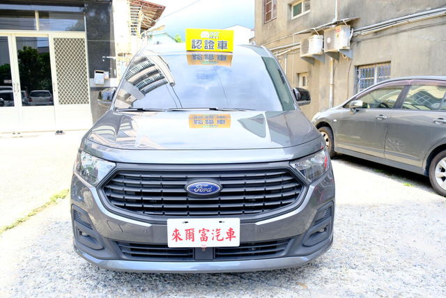 FORD福特 TOURNEO CONNECT  第3張相片